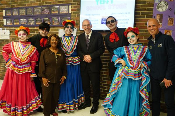  Dancers gather with administrators and Board members at the 50th anniversary celebration 